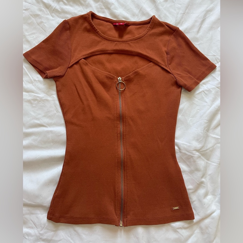 Guess shirt